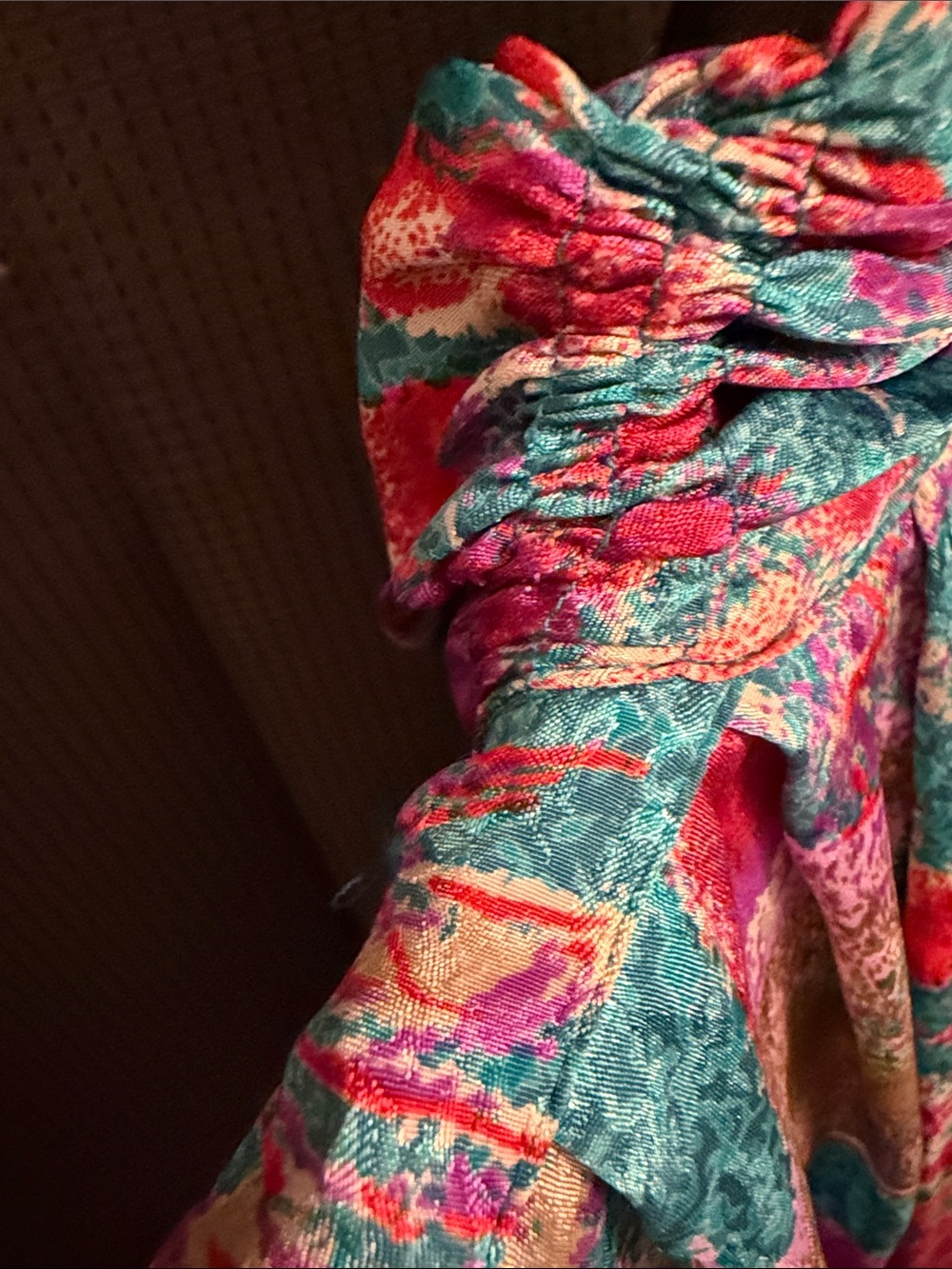 VTG Tess High-Neck Floral Blouse in Teal and Pink w/Ruching & button cuffs Sz 8 - Picture 6 of 7